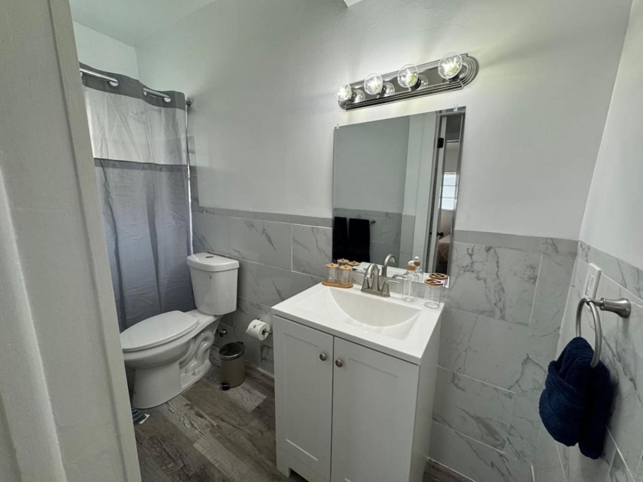 Remodeled Little Havanna Apartments Great Location Miami Exterior photo